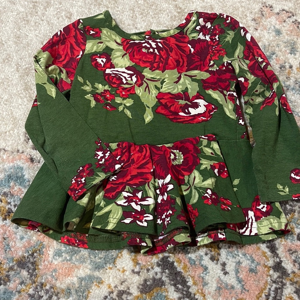 Ricrac and ruffles brand, green and red, 24 month. Super cute!